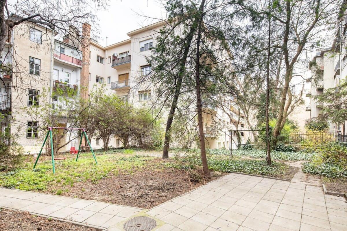 Central - Comfy - Sunny Budapest Exterior foto